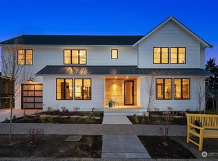 3002 W Jameson St, Seattle, WA 98199