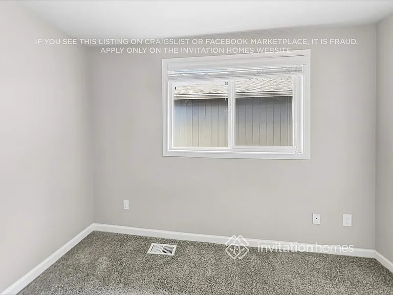 10504 56th Dr NE — Photo 10