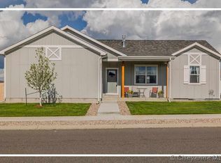 2001 Pine Ave, Cheyenne, WY 82007