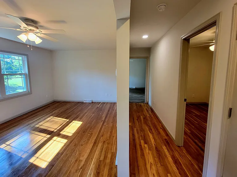 209 Wayland St — Photo 6