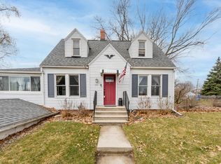 100 Circle Dr, Battle Creek, MI 49015