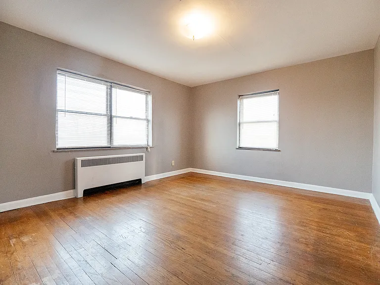 205 William Howard Taft Rd #4 — Photo 6