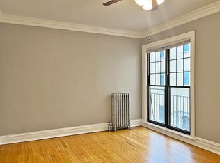 504 S Cuyler Ave #14, Oak Park, IL 60304
