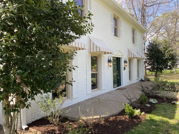 110 High Point Anchorage, Hendersonville, TN 37075