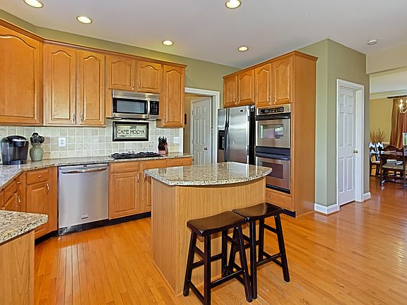 3rd image of 15100 Aviara View Ct