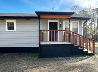 214 Hillary Ln #C, Allenhurst, GA 31301