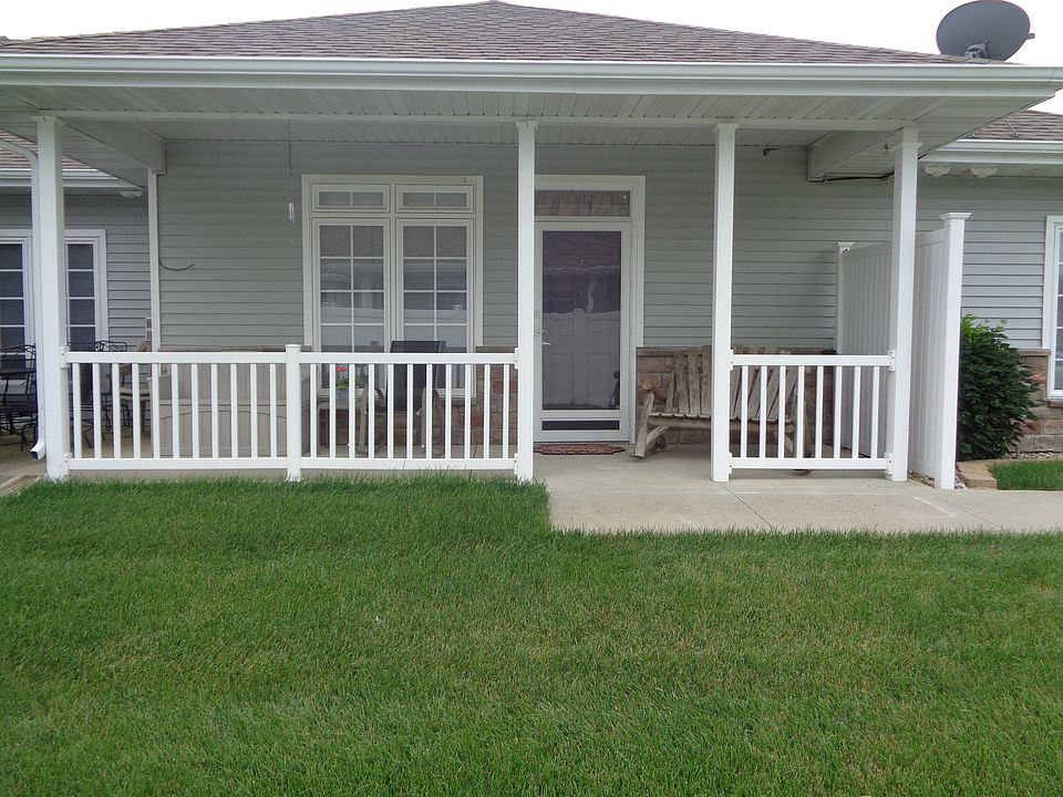 front view of porch