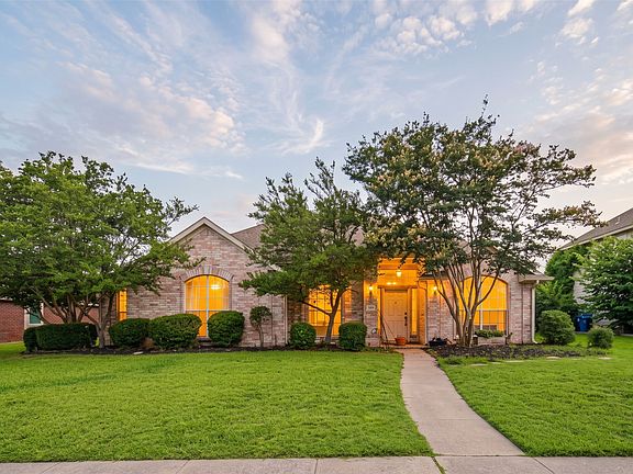 2nd image of 4581 Crown Ridge Dr