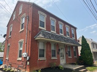 1376 W Main St FLOOR 2, Ephrata, PA 17522