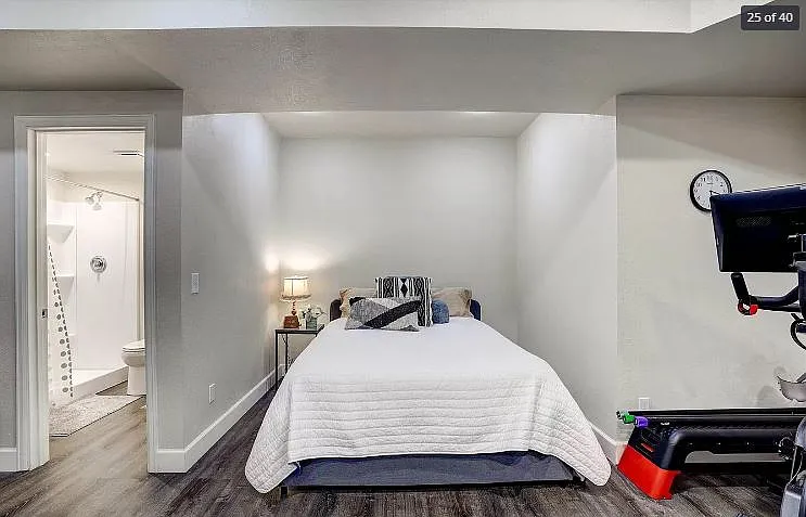 Bedroom in basement
