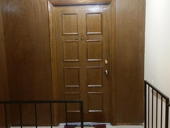 3rd image of 1111 S Corning St APT 203