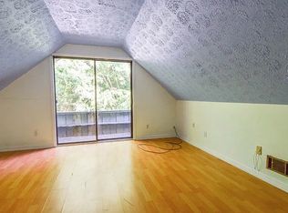 135 Oak Dr, Athens, GA 30605