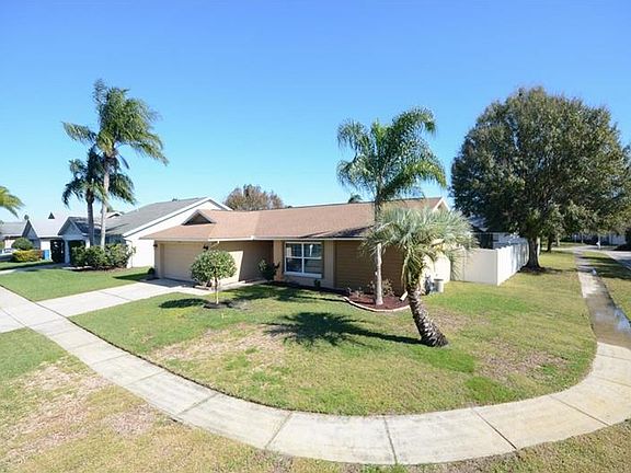 2nd image of 12031 Stone Crossing Cir