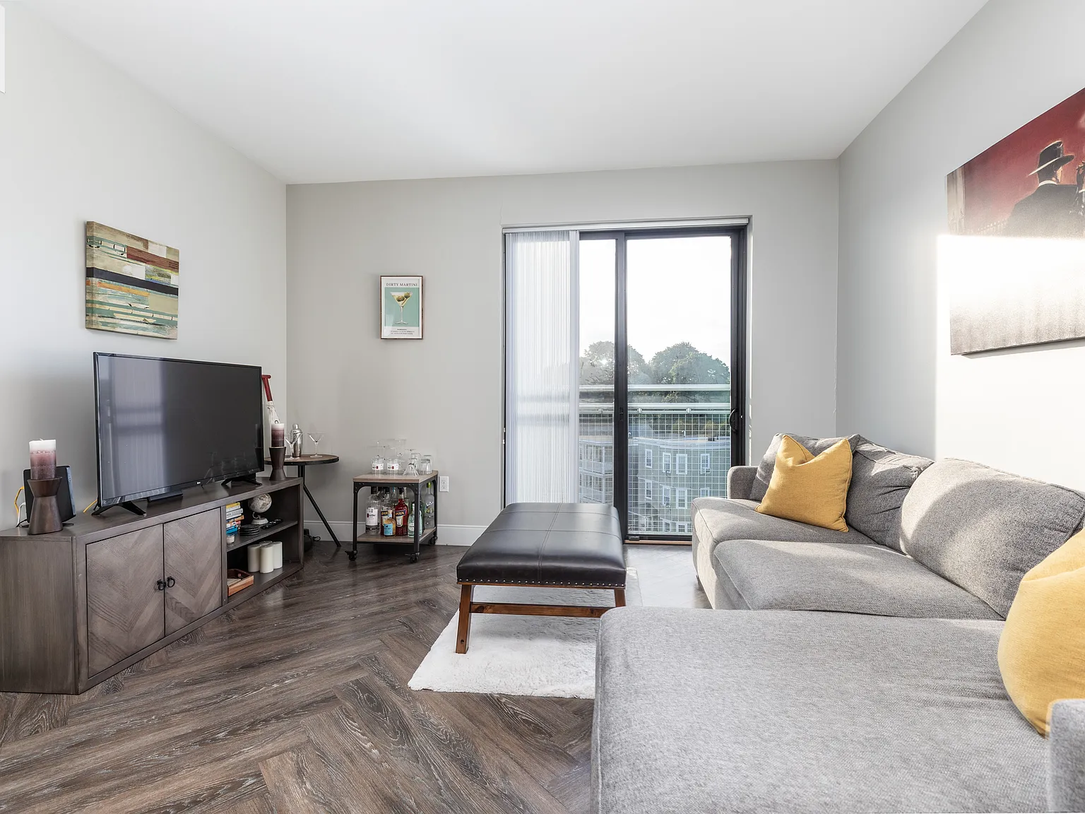 1 bed, 725 sqft, $2,650 — Photo 3
