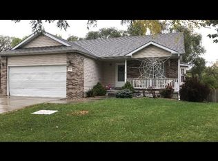 1502 W Garfield Cir, Lincoln, NE 68522