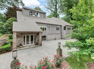 586 Arrowhead Trl, Knoxville, TN 37919