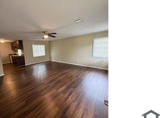 640 E Bolivar St, Vidor, TX 77662