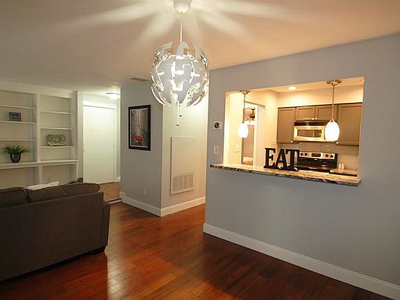 4th image of 11843 Braesview APT 2204