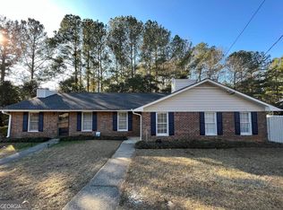 310 Chase Dr, Fayetteville, GA 30214