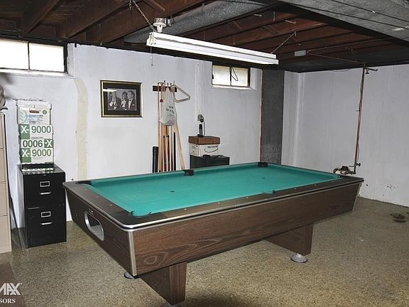 4th image of 24640 Brittany Ave