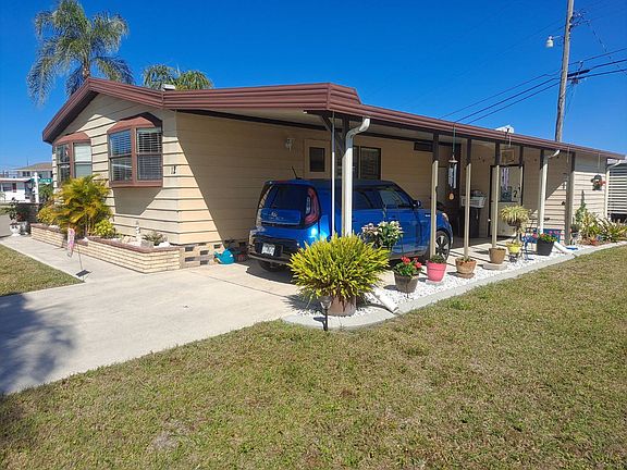 3rd image of 12 Jeffrey Dr