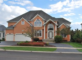 2276 Hillsboro Ln, Naperville, IL