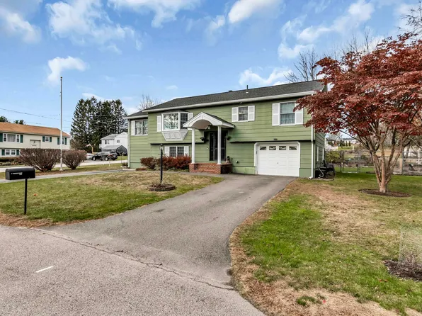 14 Tessier Street, Hudson, NH 03051