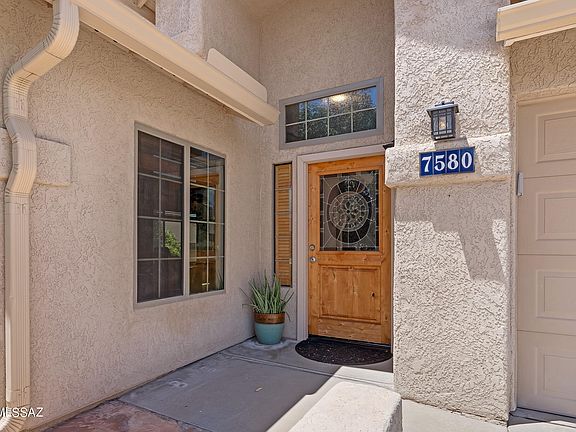 3rd image of 7580 S Errigal Ln