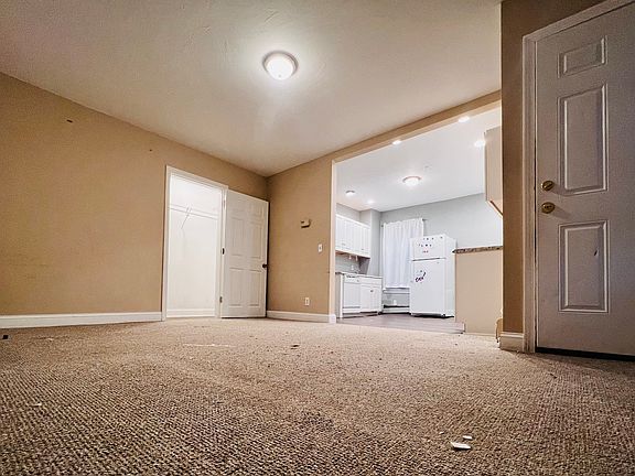 3rd image of 251 Copeland St #A