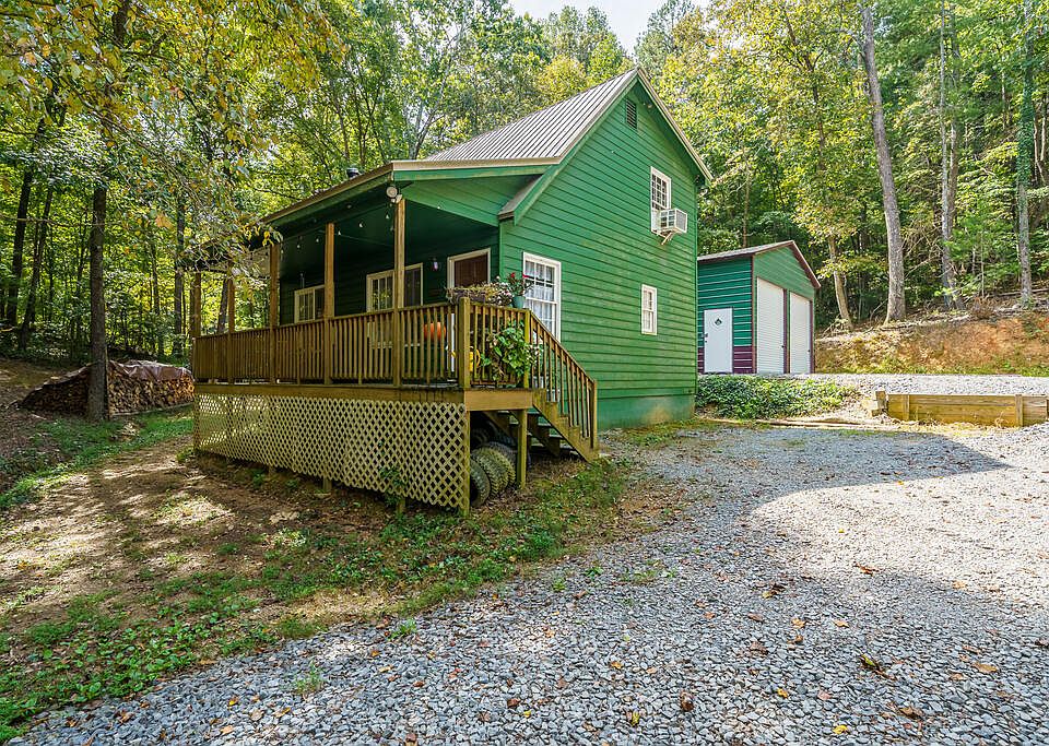 1st image of 54 Cunningham Mountain Rd