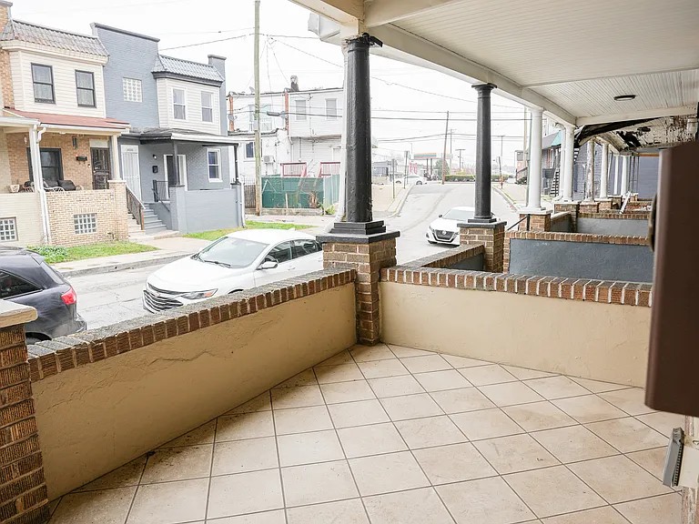 2813 W Mulberry St — Photo 10