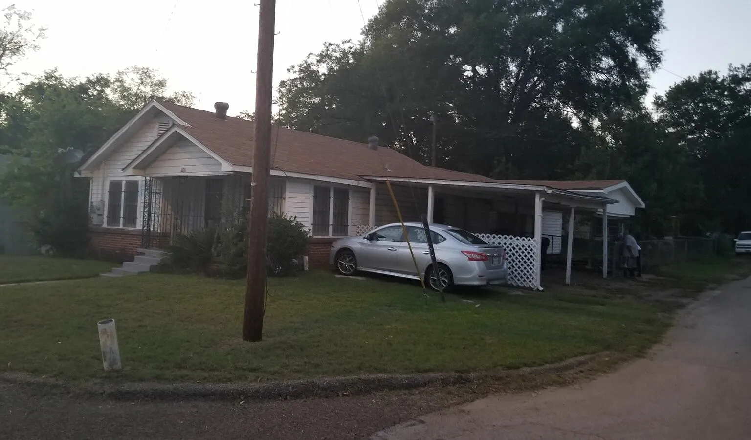 1811 Nowlin St, Longview, TX 75602 - 1 — Photo 1