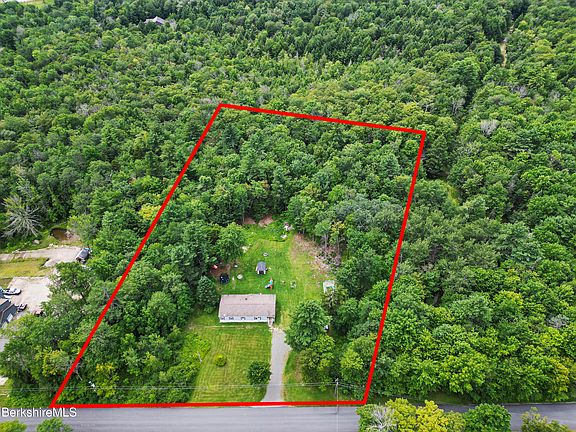 5th image of 548 Loop Rd