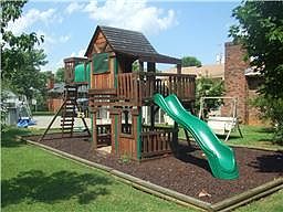 4th image of 3988 White Haven Dr