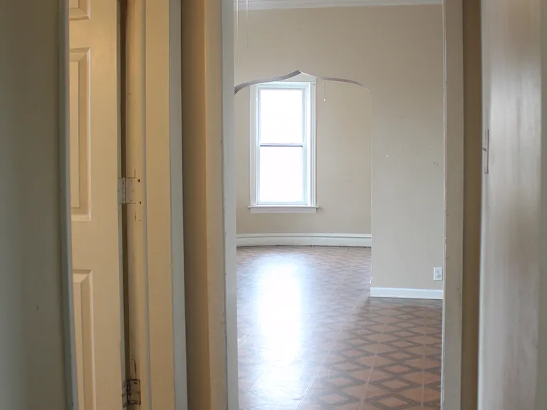 2025 W 35th St #2F — Photo 69