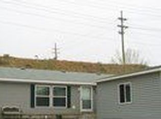 2565 Wheaton Dr, Colorado Springs, CO 80904