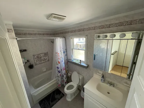 515 44th Street image 15 of 15