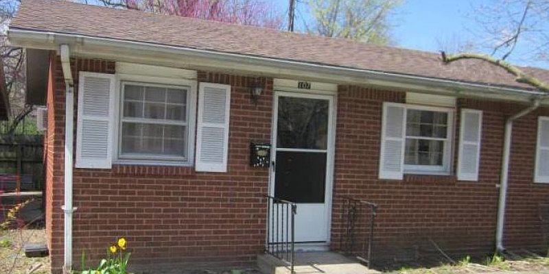 1st image of 103 Wallace Dr #3