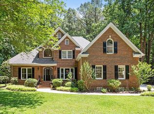 8021 Hawkshead Rd, Wake Forest, NC 27587