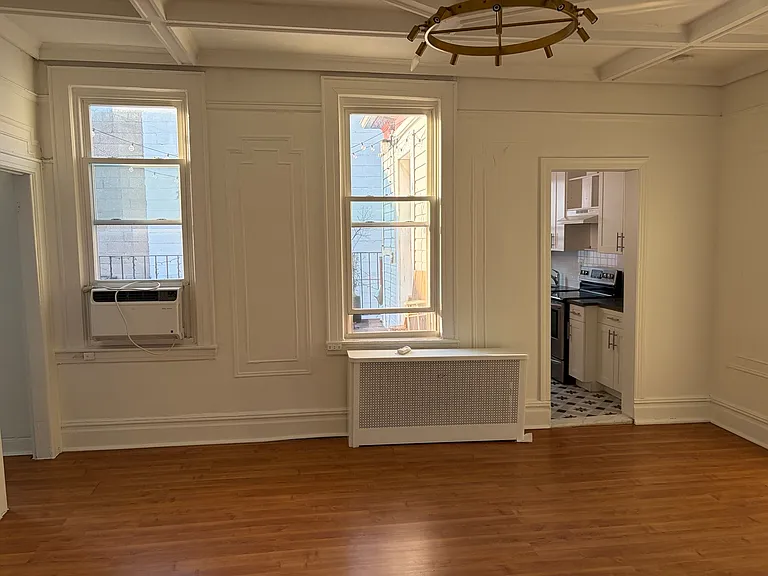 255 Boerum St #2 — Photo 11