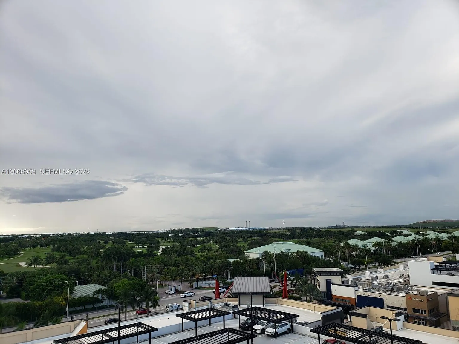 5252 Paseo Condo — Photo 4