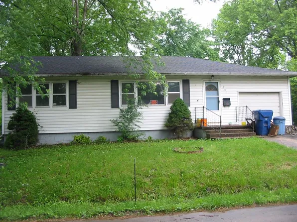 501 Pettijohn St, Brookfield, MO 64628