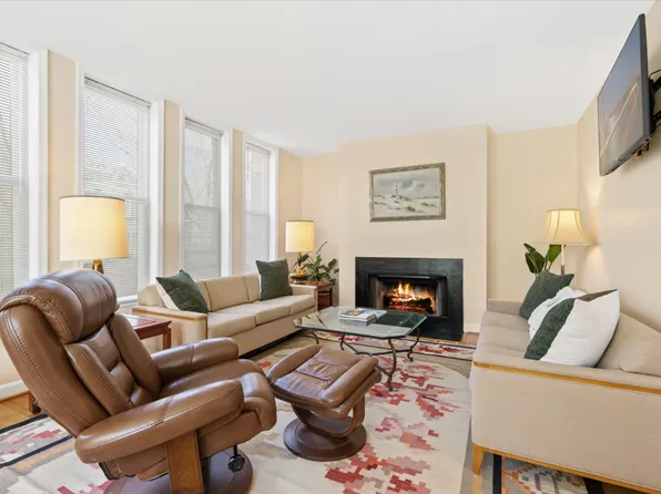 703 8th St NE #Id1587657p, Washington, DC 20002