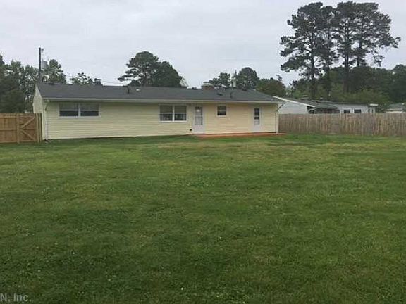 2nd image of 1440 Harbor Ct