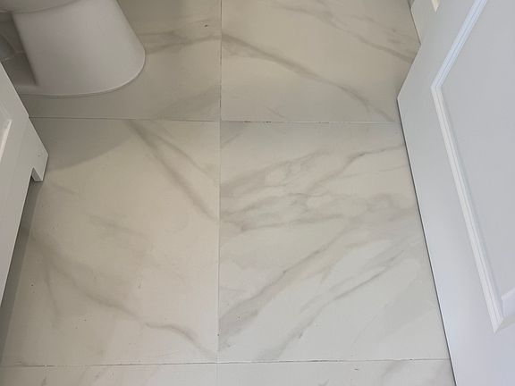 5th image of 2021 W 95th St #1