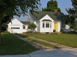 86 S Elder Ave, Grant, MI 49327