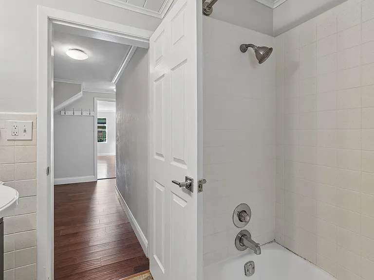 734 Elm St — Photo 12