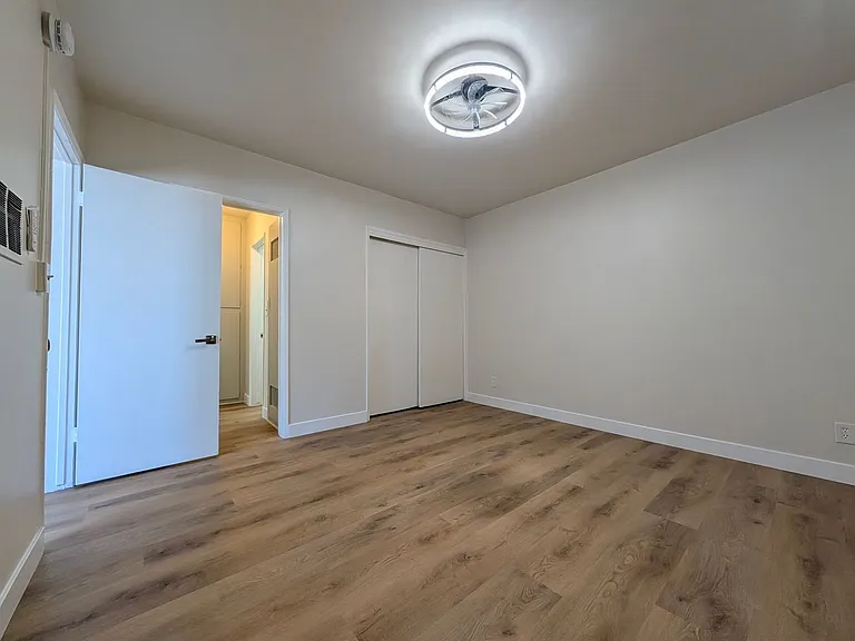 3430 W 63rd St #7 — Photo 12