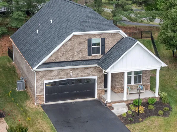 260 Stonecreek Way, Roanoke, VA 24019