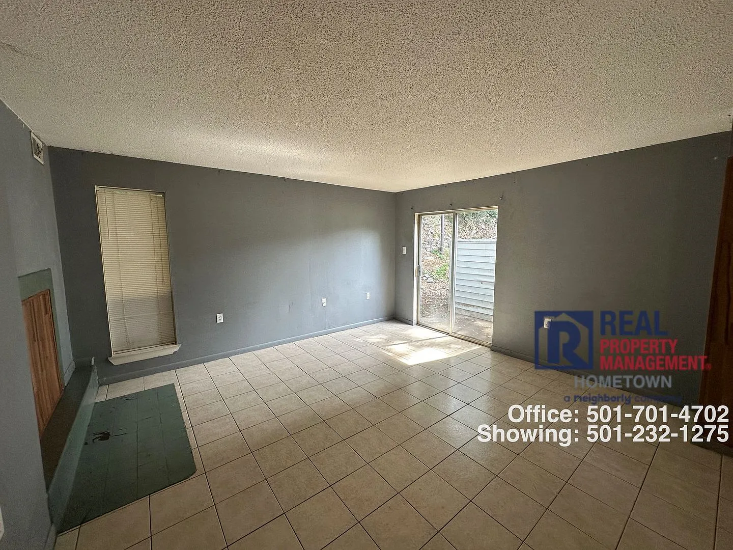 407 Ashland St - Apartments — Photo 3